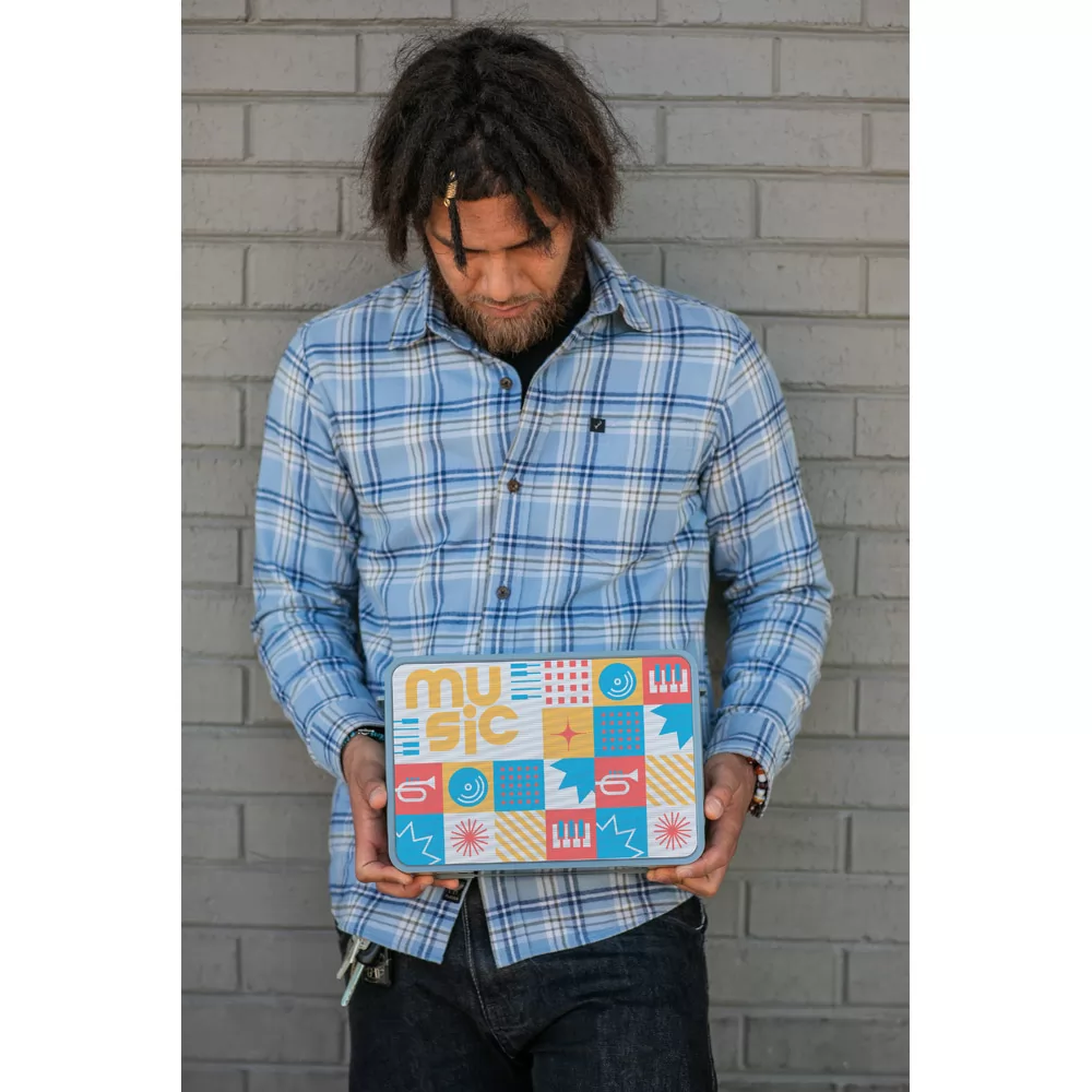 Caixa de som em ABS 100% reciclado com microfone Personalizada Caixa de som em ABS 100% reciclado com microfone Personalizada