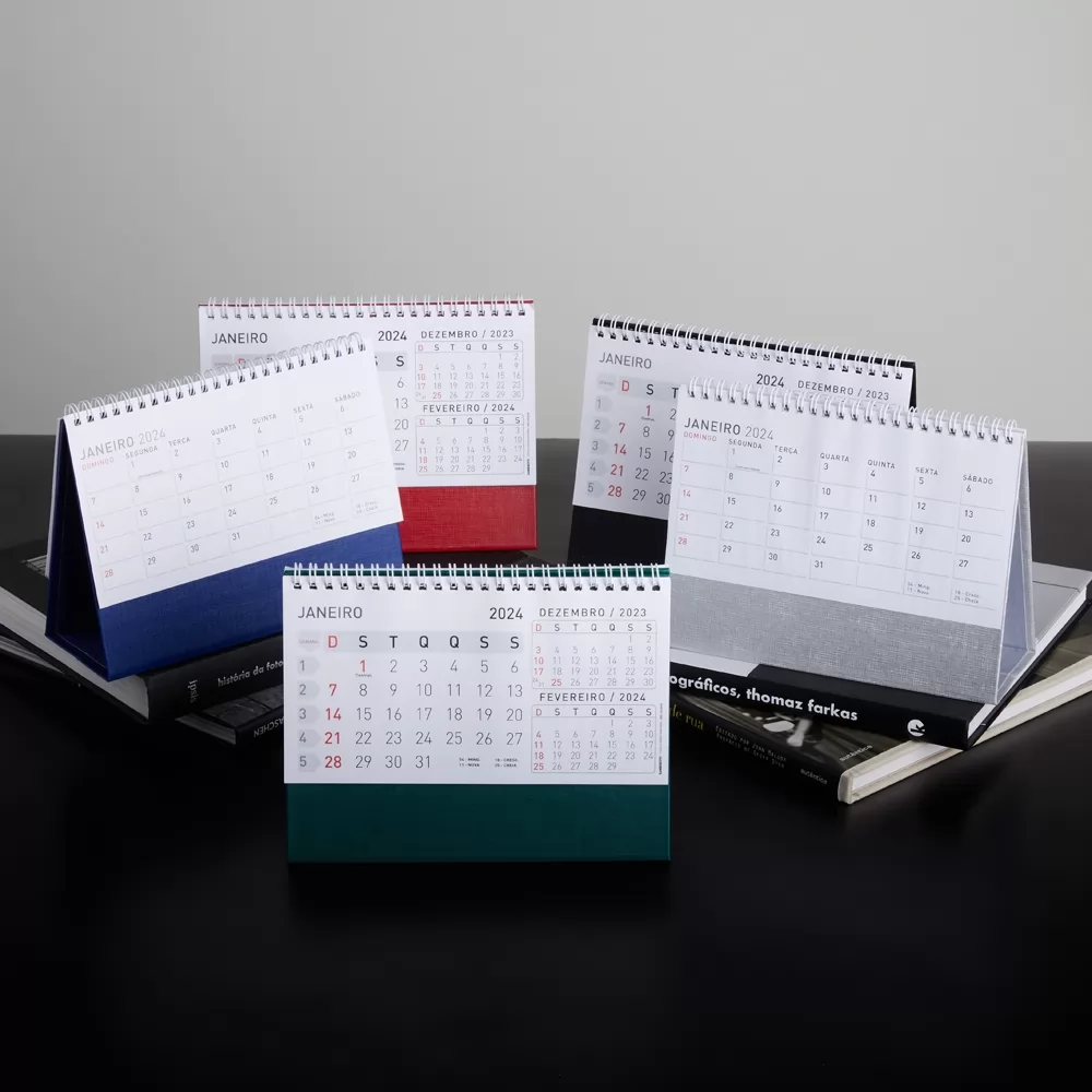 Calendário de Mesa 2025 Personalizado Calendário de Mesa 2025 Personalizado