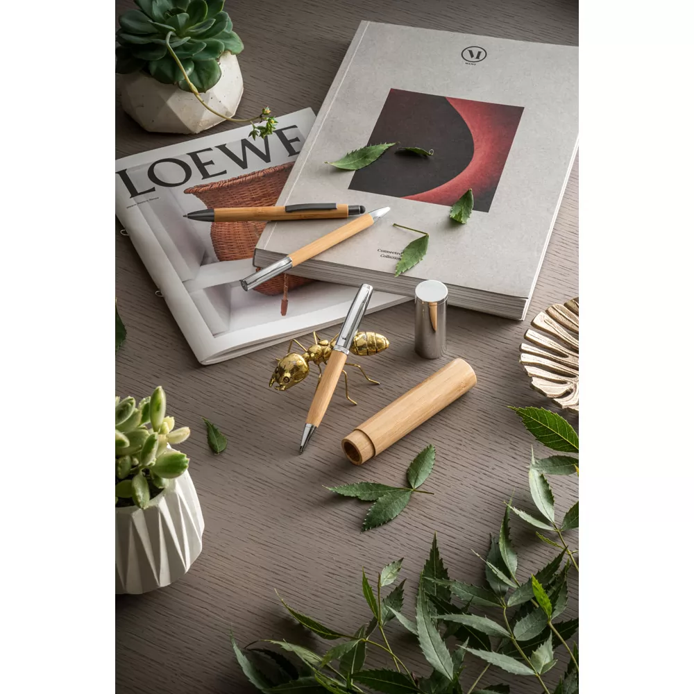 Esferográfica em bambu Personalizada Esferográfica em bambu Personalizada