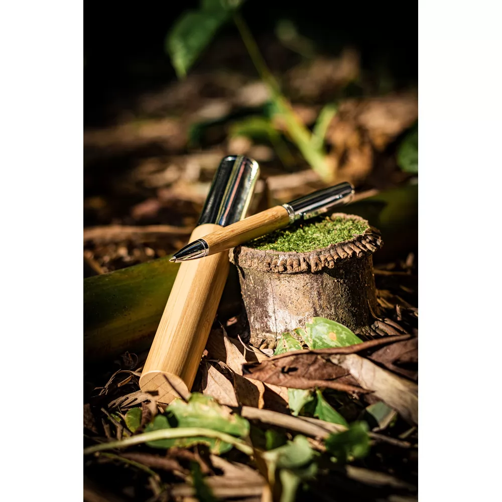 Esferográfica em bambu Personalizada Esferográfica em bambu Personalizada
