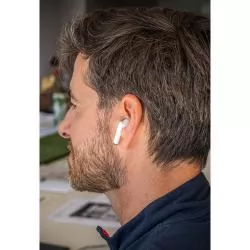 Fone de Ouvido sem Fio em ABS Reciclado e Tampa de Bambu Personalizado