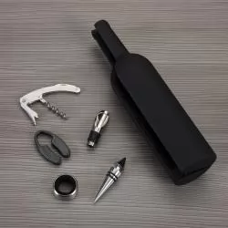 Kit Vinho Garrafa 5 peças Personalizado Kit Vinho Garrafa 5 peças Personalizado