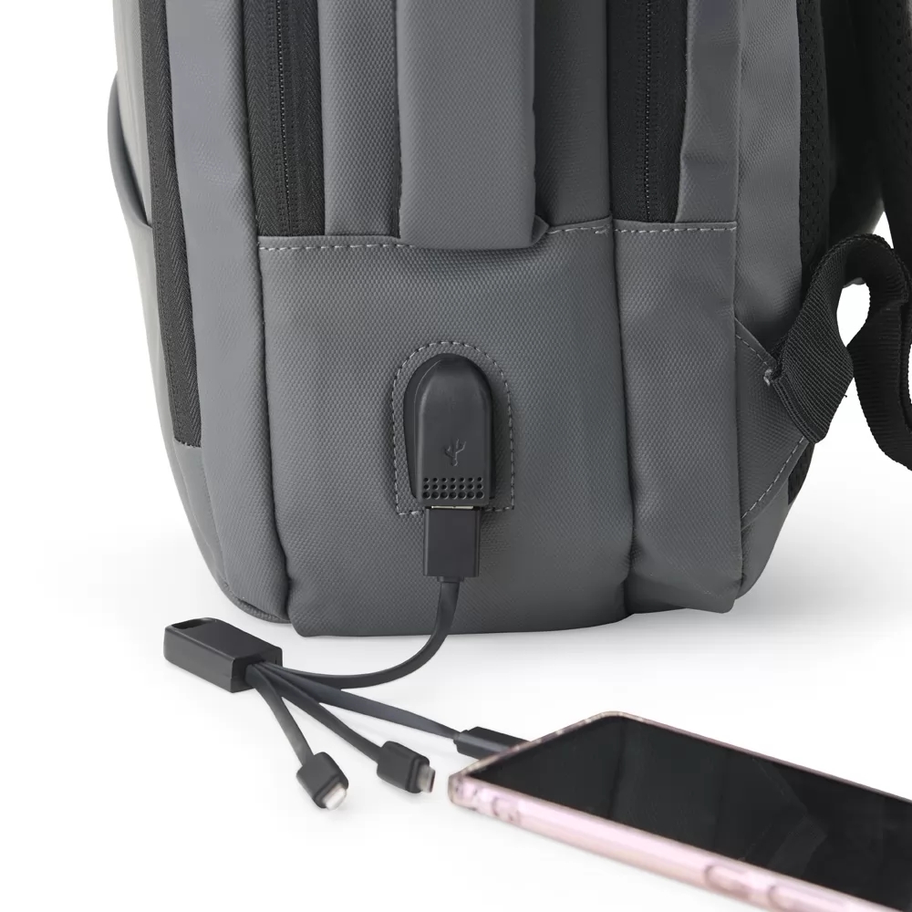 Mochila Couro Sintético USB 23 Litros Personalizada Mochila Couro Sintético USB 23 Litros Personalizada