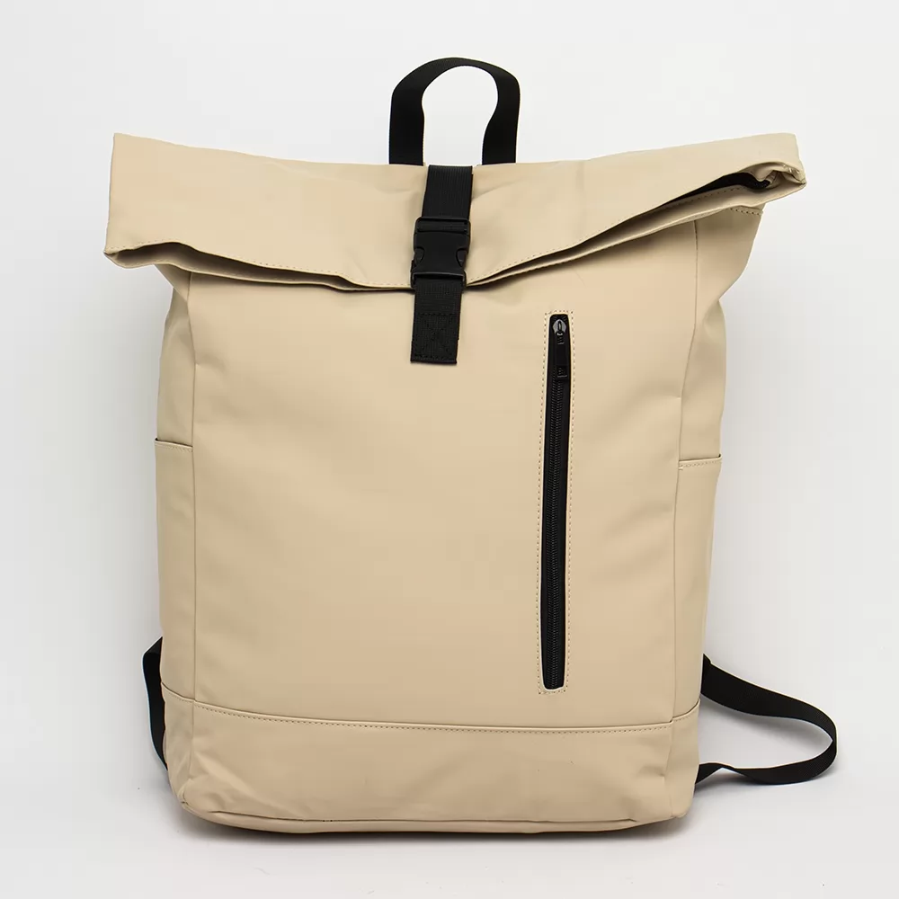Mochila de Couro Sintético 45 Litros Personalizada Mochila de Couro Sintético 45 Litros Personalizada