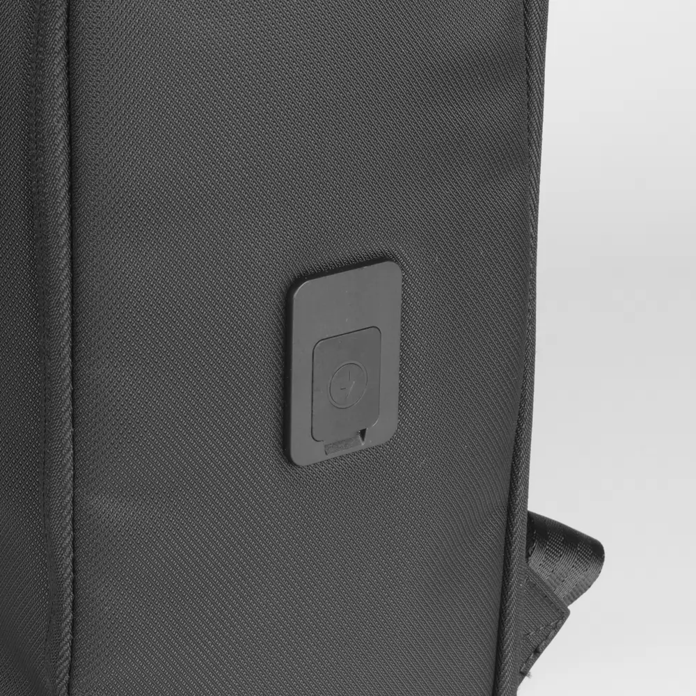 Mochila de Poliéster USB 25 Litros Personalizada Mochila de Poliéster USB 25 Litros Personalizada