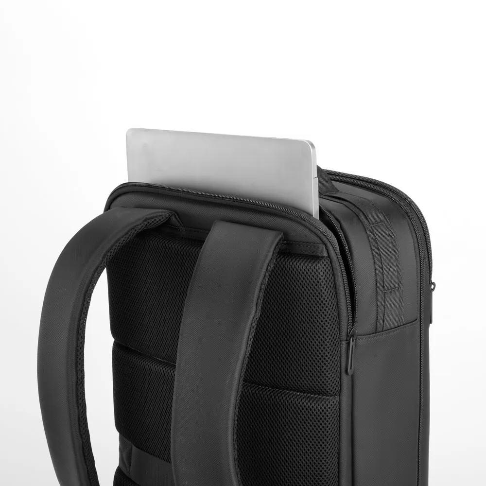Mochila de Poliéster USB 27 Litros Personalizada Mochila de Poliéster USB 27 Litros Personalizada