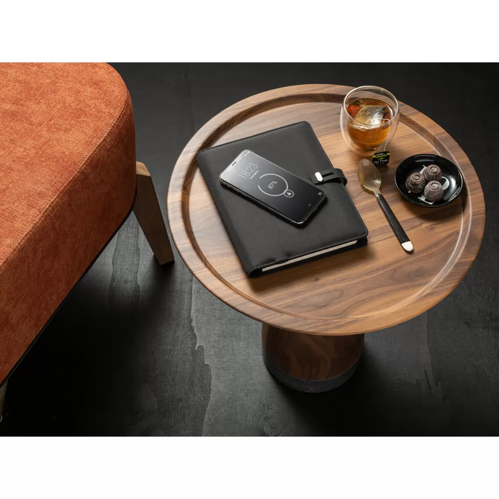 Pasta A5 em poliéster reciclado com carregador wireless Personalizada