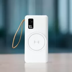 Power Bank 10.000mAh com Carregamento via Indução ou via Cabo Personalizado Power Bank 10.000mAh com Carregamento via Indução ou via Cabo Personalizado