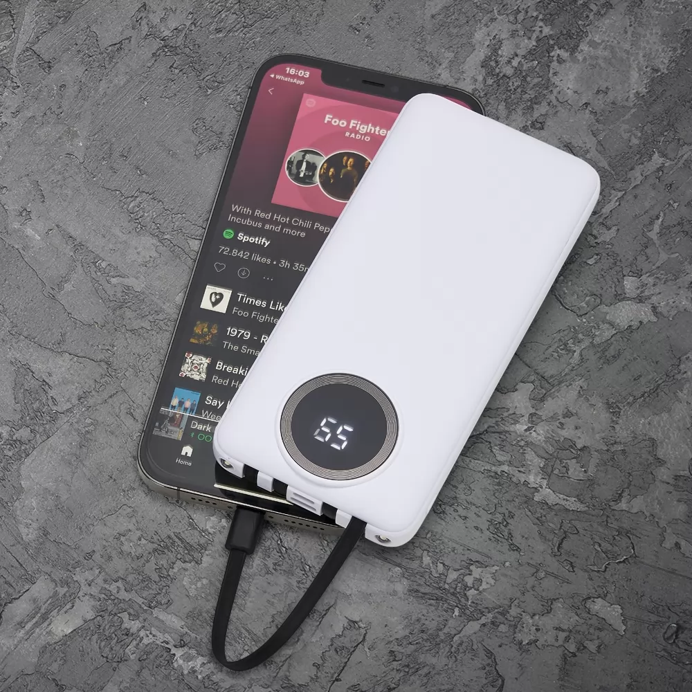 Power Bank 10.000mAh com Lanterna e Multissaídas Personalizado Power Bank 10.000mAh com Lanterna e Multissaídas Personalizado