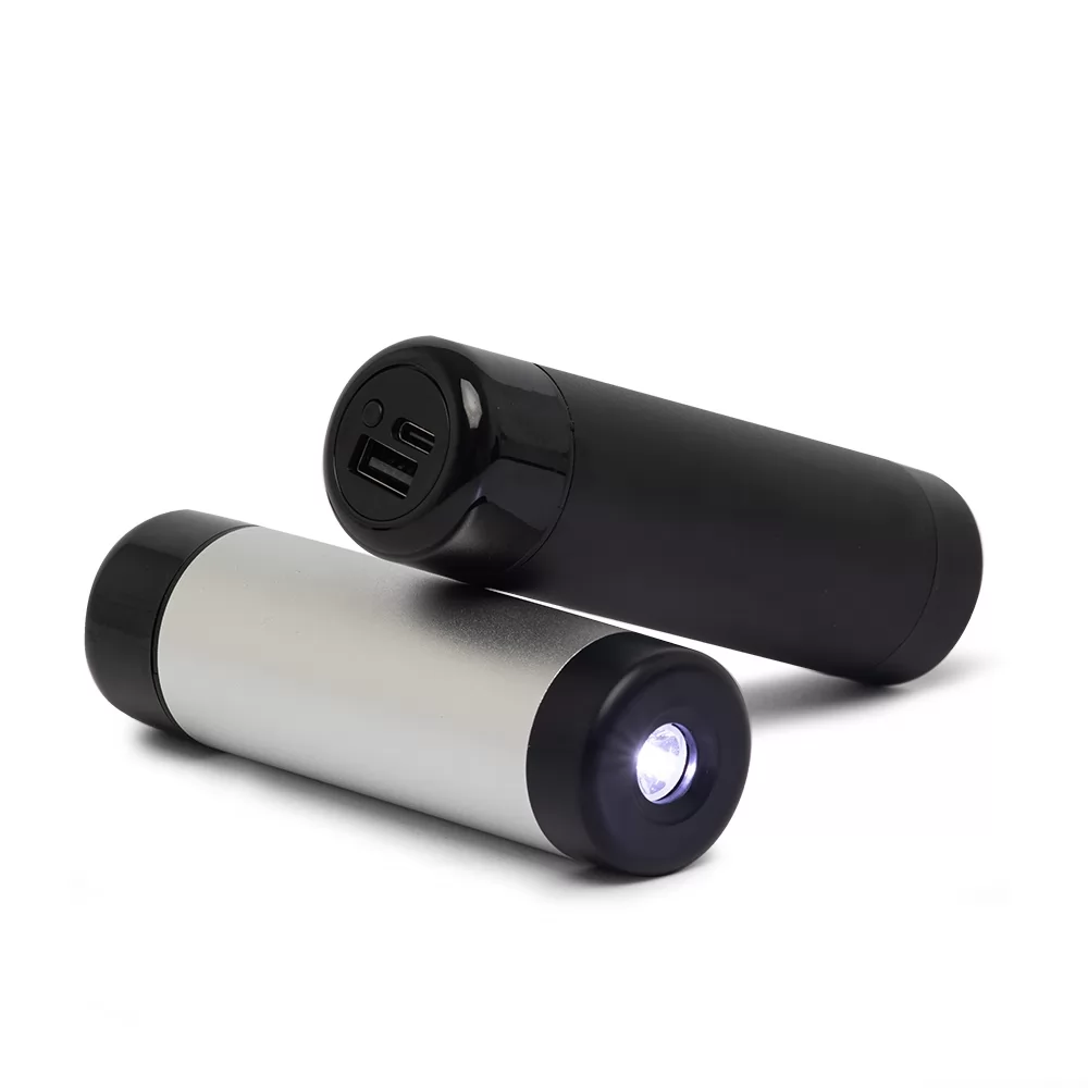 Power Bank 4.000mAh com Lanterna Personalizado Power Bank 4.000mAh com Lanterna Personalizado